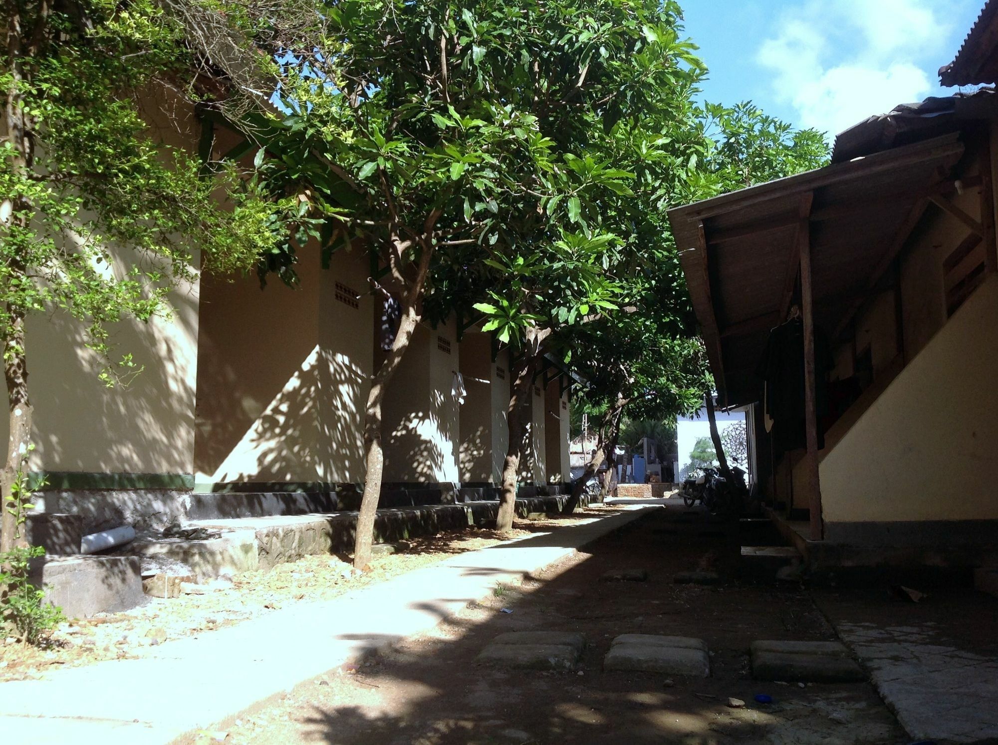 Kuta Circle Homestay Exterior photo