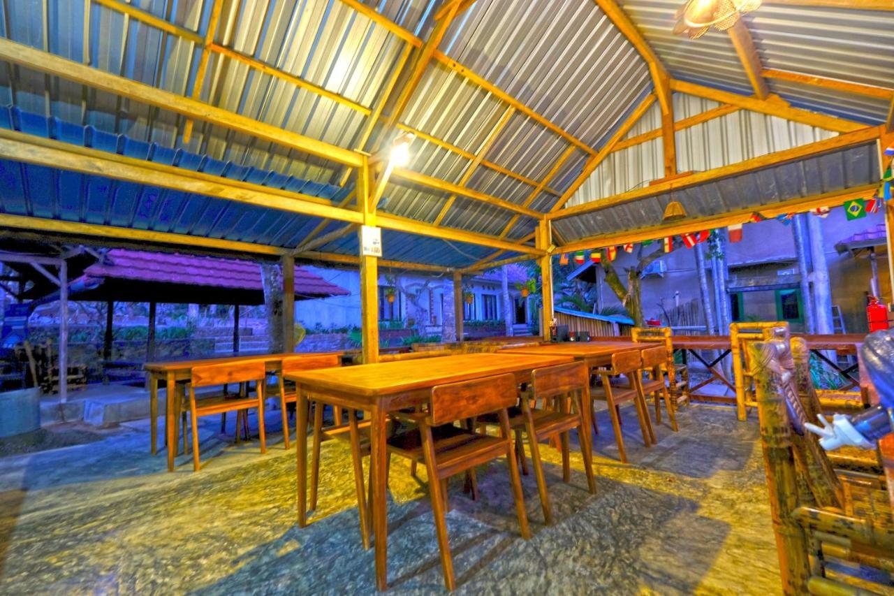 Kuta Circle Homestay Exterior photo