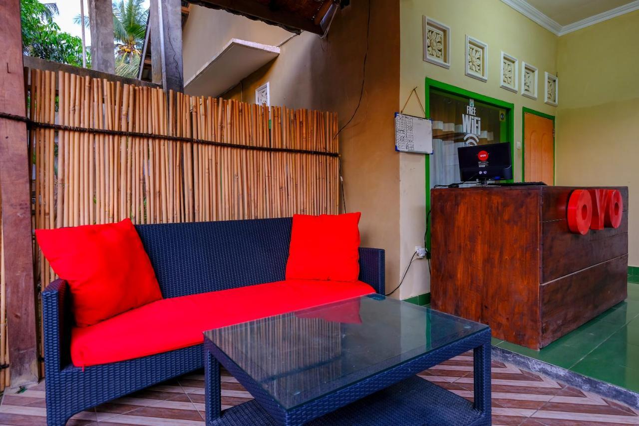 Kuta Circle Homestay Exterior photo