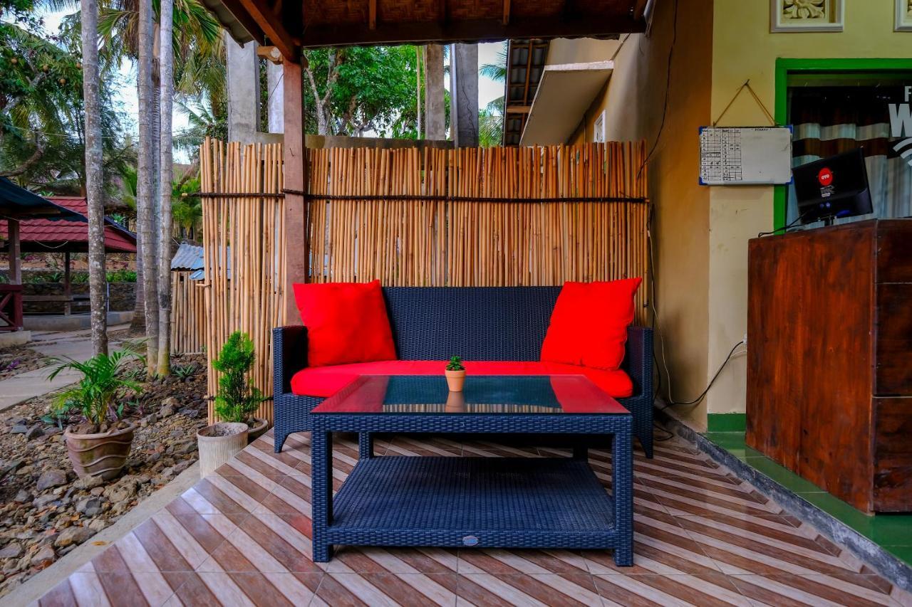 Kuta Circle Homestay Exterior photo